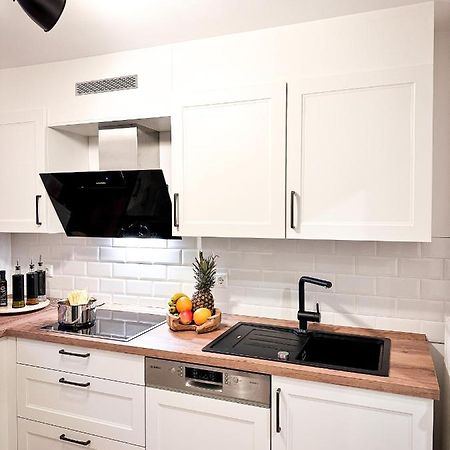 Schoenes Modernes Einfamilienhaus Fuer 1 Bis 6 Personen Rimpar Exteriör bild