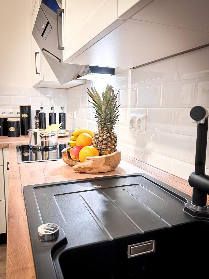 Schoenes Modernes Einfamilienhaus Fuer 1 Bis 6 Personen Rimpar Exteriör bild